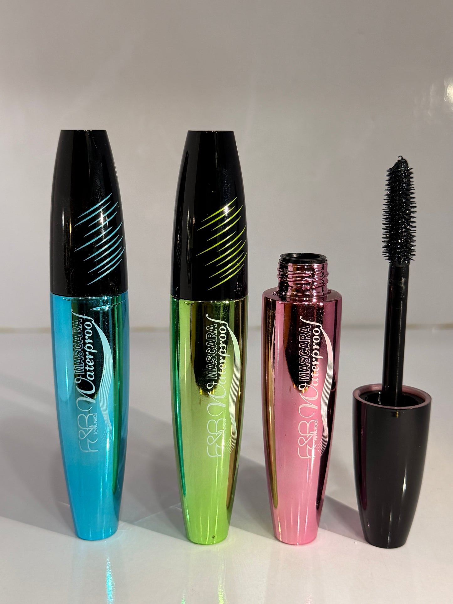 Feel Real Mascara (Black)